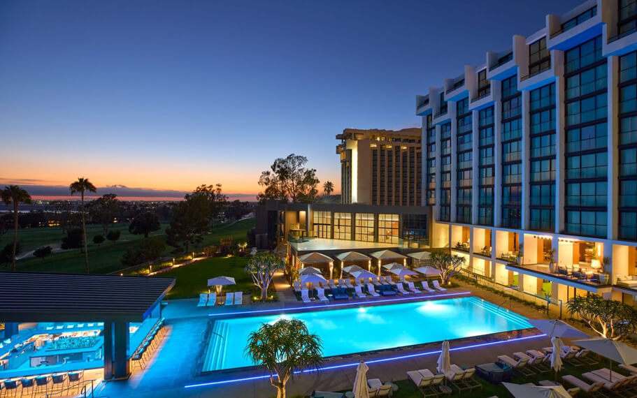 VEA Newport Beach