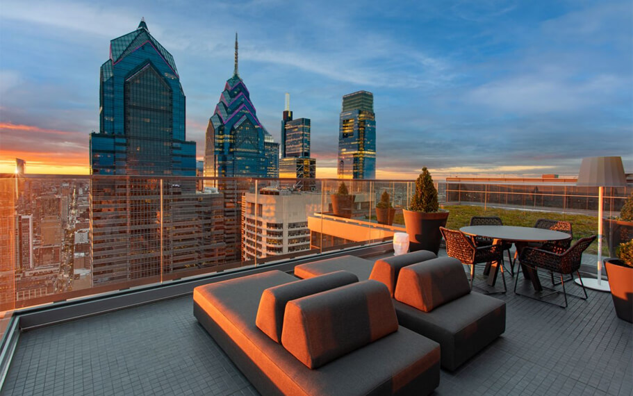 W Philadelphia