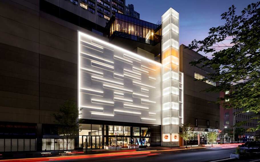 W Toronto