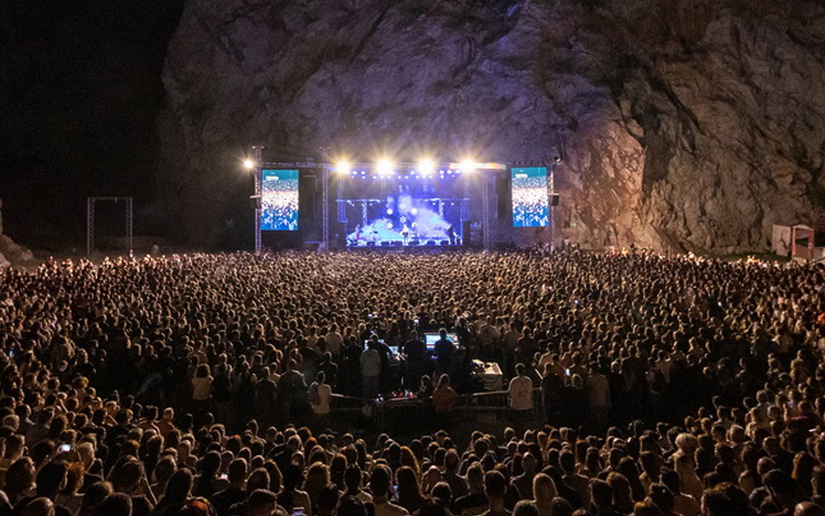 Melina Mercouri Open Air Theatre | Θέατρο Βράχων Μελίνα Μερκούρη