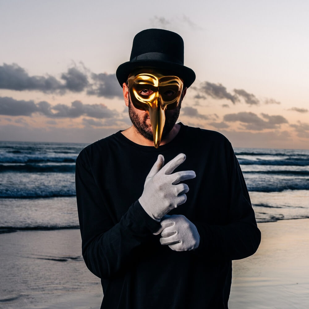 Claptone