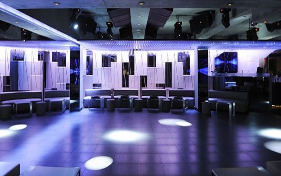 Elevate Lounge