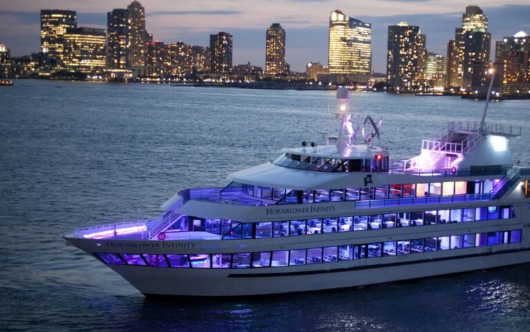 luxury infinity yacht new york ny