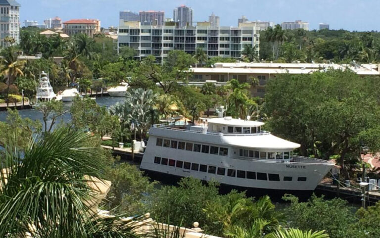 musette yacht fort lauderdale new year's eve