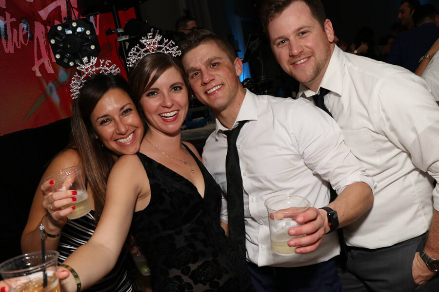 Sacramento New Years Eve Pub Crawl Party