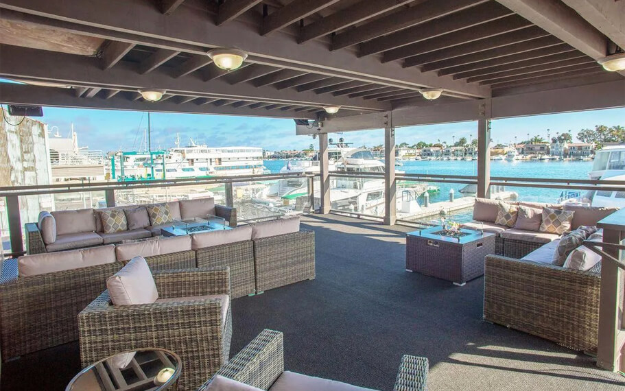 Waterfront Lounge & Garden Newport Beach