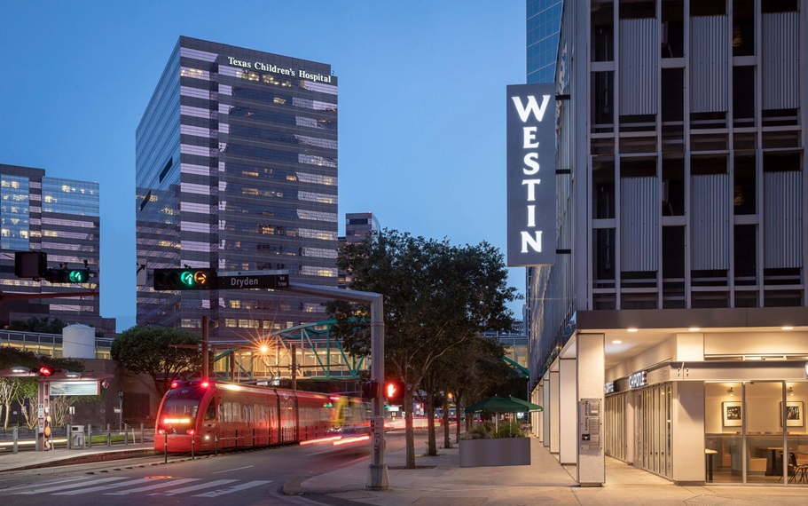 Westin Houston Museum District Hotel Entrance